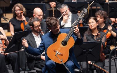 La Sinfónica de Galicia inicia su gira con un Aranjuez vibrante junto a Thibaut García